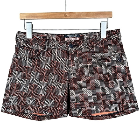 SCOTCH & SODA La Femme Selon Marie Sahara Social Printed Mid Rise Shorts - Picture 1 of 9